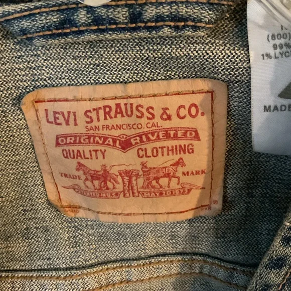 Vintage Levi’s Women’s Denim Halter Vest Shirt Top Christmas Gift  sz 8 Like New - Picture 2 of 6